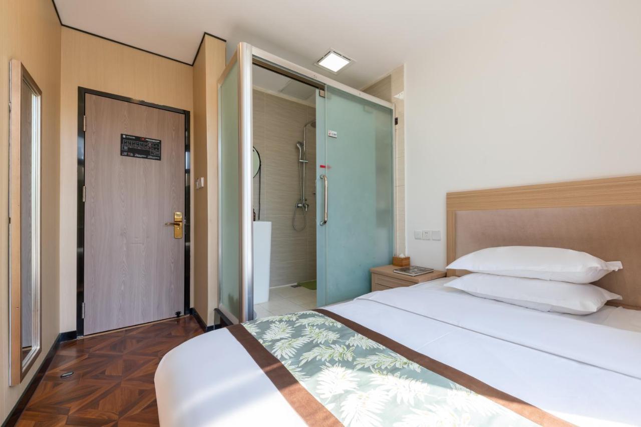 East Sacred Hotel ᴸᴱo---Foreign Accept---Tourism Service English-Speaking 丨 Near Tiananmen Forbidden City丨very Close To Metro Zhangzizhong And Beixinqiao 丨european Foot Ball English丨free Advance Tickets And Laundry Drying Service Coffee Snacks Πεκίνο Εξωτερικό φωτογραφία