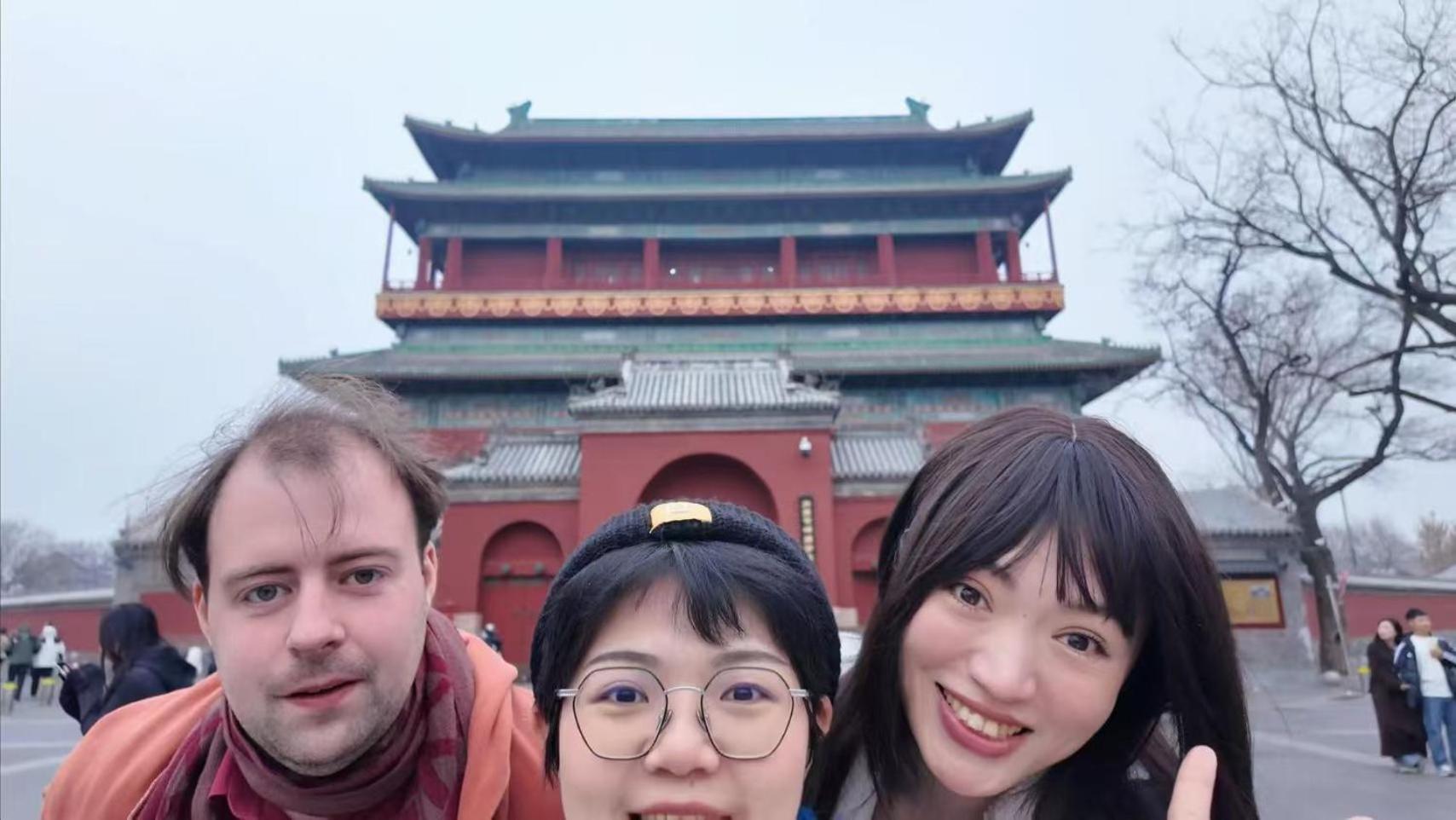 East Sacred Hotel ᴸᴱo---Foreign Accept---Tourism Service English-Speaking 丨 Near Tiananmen Forbidden City丨very Close To Metro Zhangzizhong And Beixinqiao 丨european Foot Ball English丨free Advance Tickets And Laundry Drying Service Coffee Snacks Πεκίνο Εξωτερικό φωτογραφία